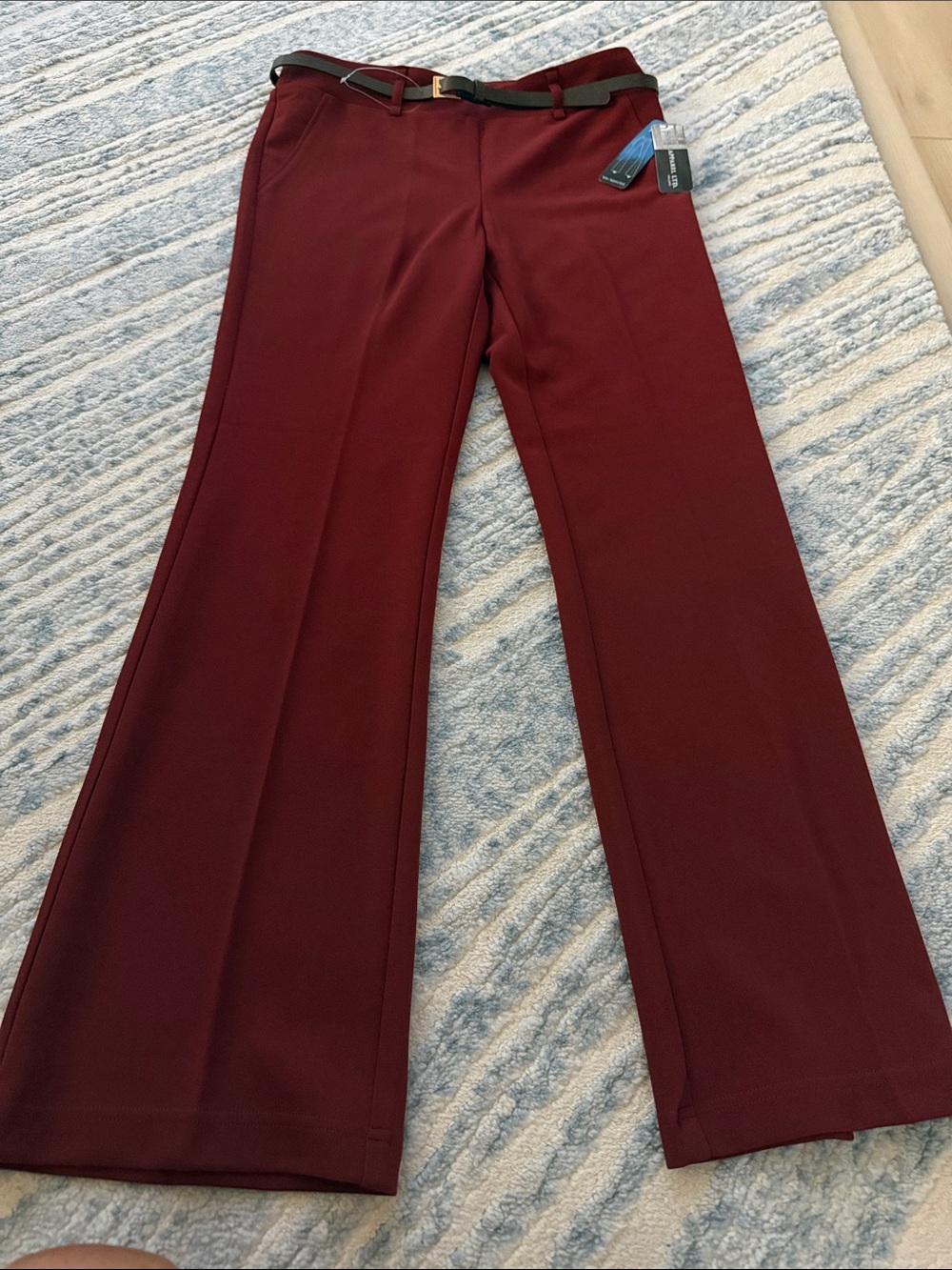 NWT Women's SoHo Apparel Boot Cut Dress Pants Belted in Burgundy PM